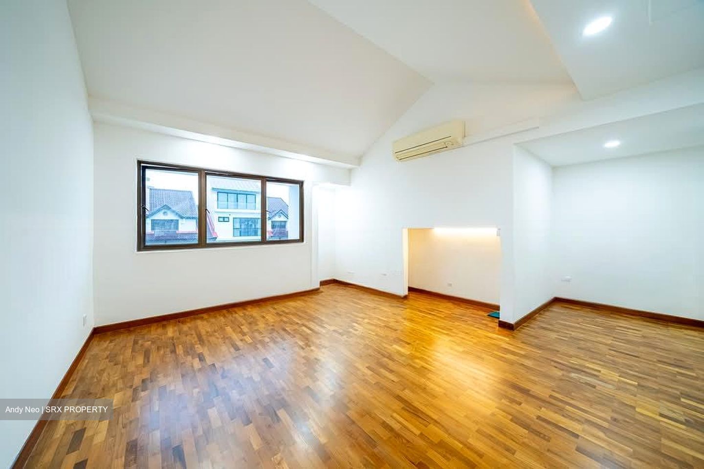 Excelsior Gardens (D16), Terrace #576311561